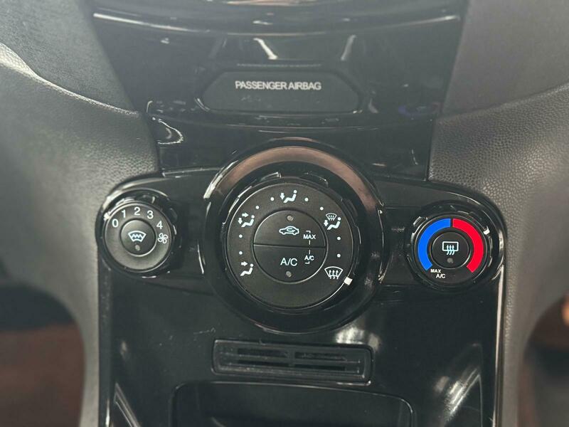 Used Ford Fiesta 2014 for sale - 76520878: Photo 26