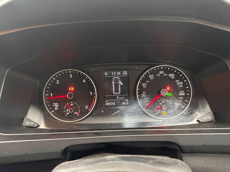 Used Volkswagen Transporter Shuttle 2015 for sale - 78083740: Photo 11