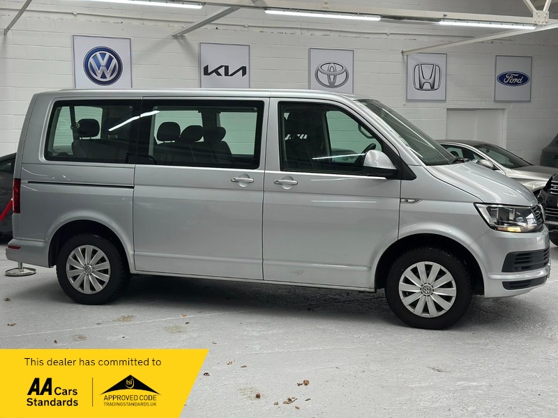 Used Volkswagen Transporter Shuttle 2015 for sale - 78083740: Photo 2