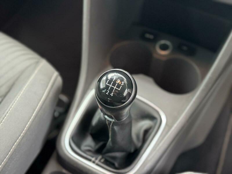 Used Volkswagen Polo 2015 for sale - 76768931: Photo 16