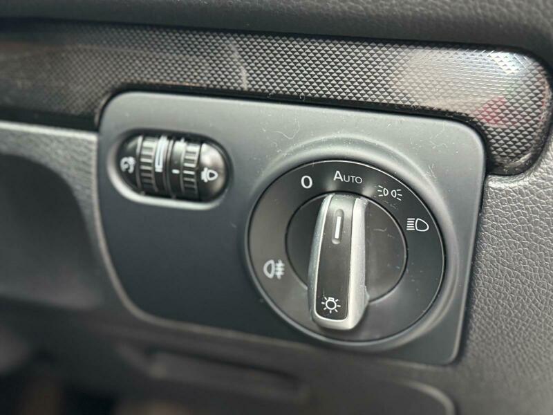 Used Volkswagen Golf 2012 for sale - 77189012: Photo 15