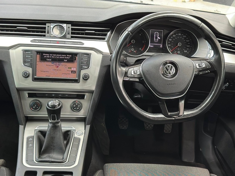 Used Volkswagen Passat 2017 for sale - 76357151: Photo 11