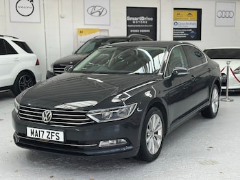 2017 - SE BUSINESS TDI BLUEMOTION TECHNOLOGY 4-Door