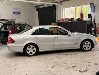 Used Mercedes-Benz E Class 2006 for sale - 78964707: Photo