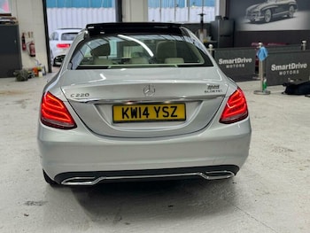 Used Mercedes-Benz C Class 2014 for sale - 77494425: Photo