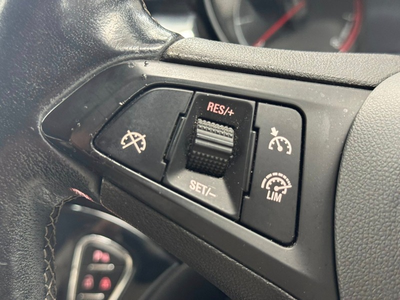 Used Vauxhall Corsa 2015 for sale - 76357157: Photo 13