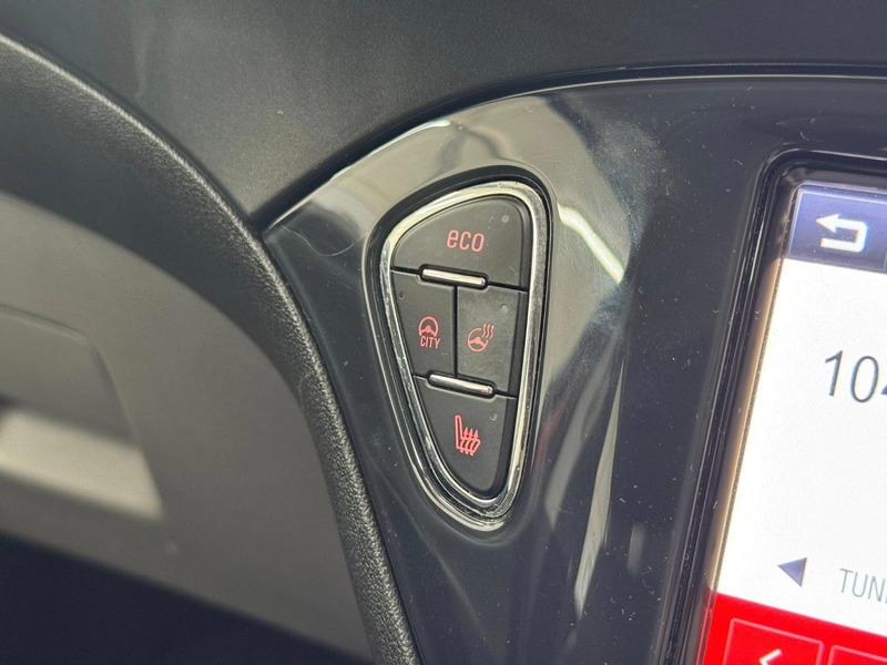 Used Vauxhall Corsa 2015 for sale - 76357157: Photo 16