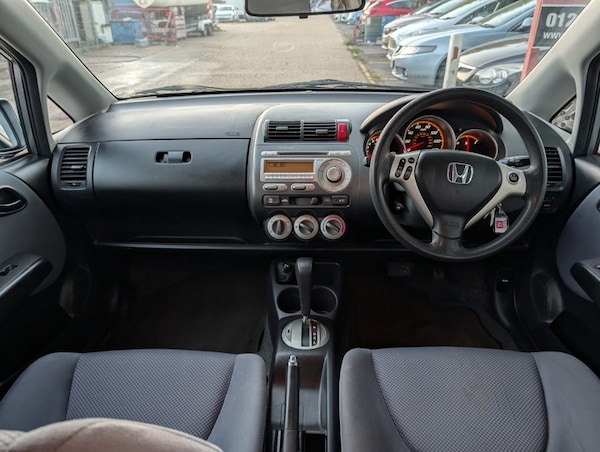 Used Honda Jazz 2006 for sale - 76224191: Photo 12
