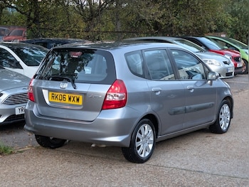 Used Honda Jazz 2006 for sale - 76224191: Photo 4