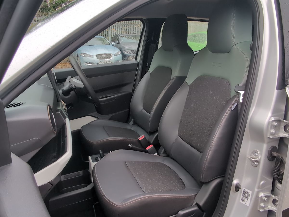 Used Dacia Spring 2025 for sale - 76518176: Photo 36