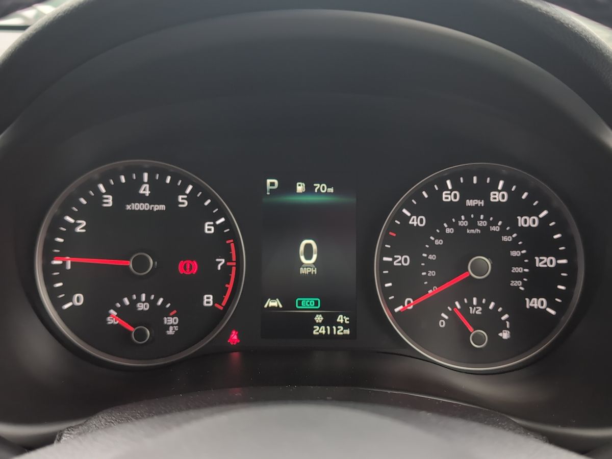 Used Kia Stonic 2023 for sale - 77113676: Photo 15