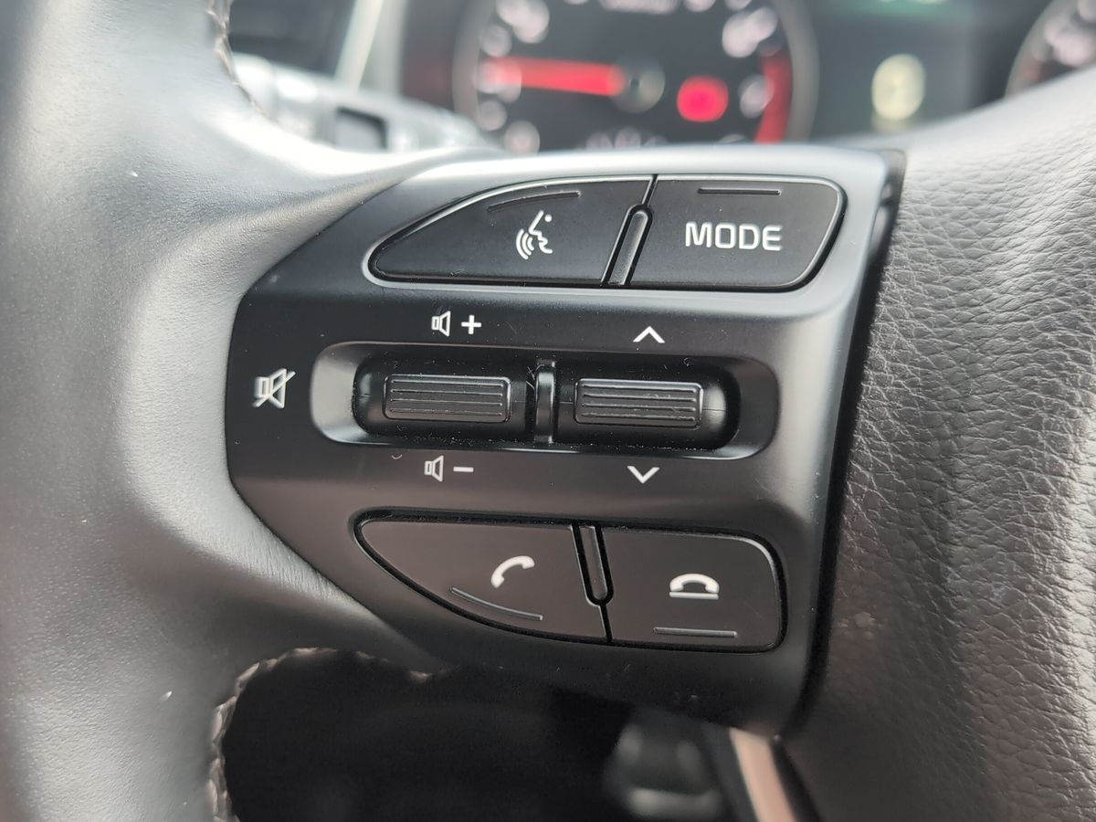 Used Kia Stonic 2023 for sale - 77113676: Photo 17