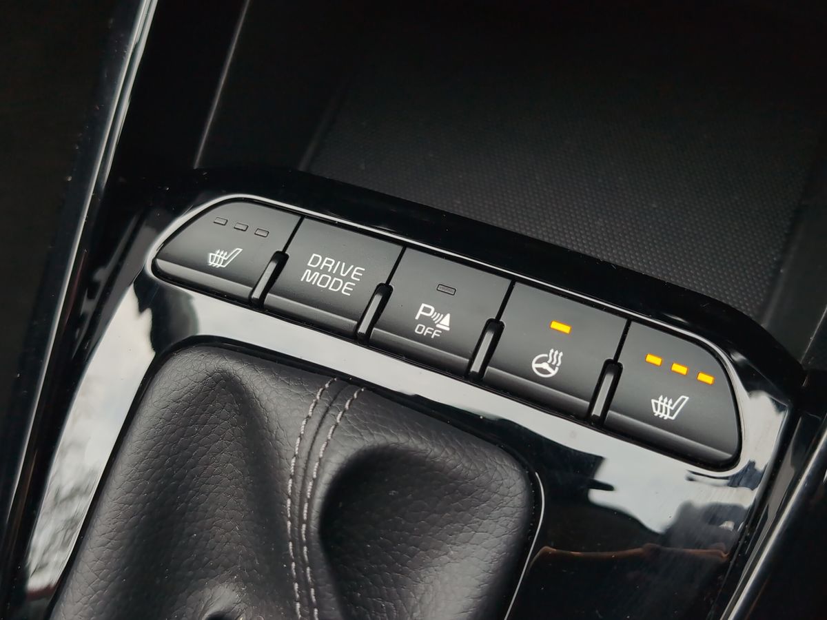 Used Kia Stonic 2023 for sale - 77113676: Photo 27