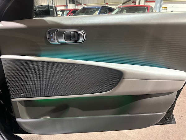 Used Hyundai IONIQ 6 2023 for sale - 76272391: Photo 39