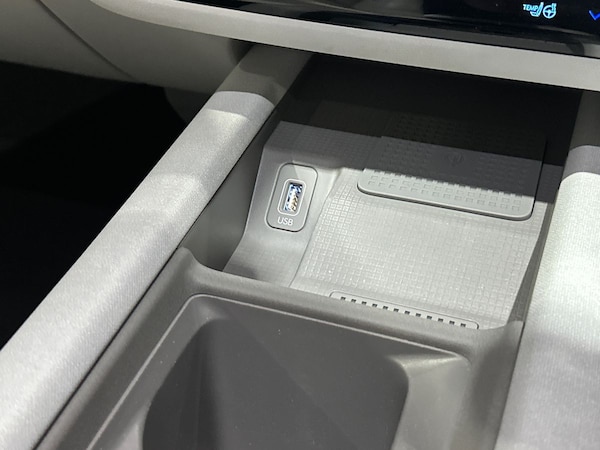 Used Hyundai IONIQ 6 2023 for sale - 76272391: Photo 45