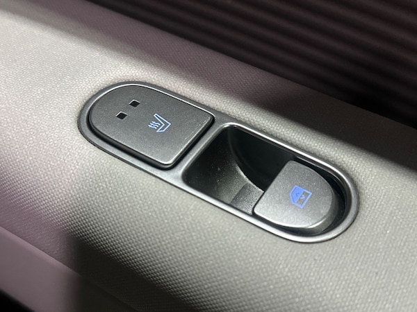 Used Hyundai IONIQ 6 2023 for sale - 76272391: Photo 46