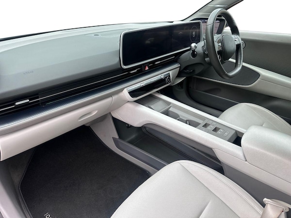 Used Hyundai IONIQ 6 2023 for sale - 76272391: Photo 7