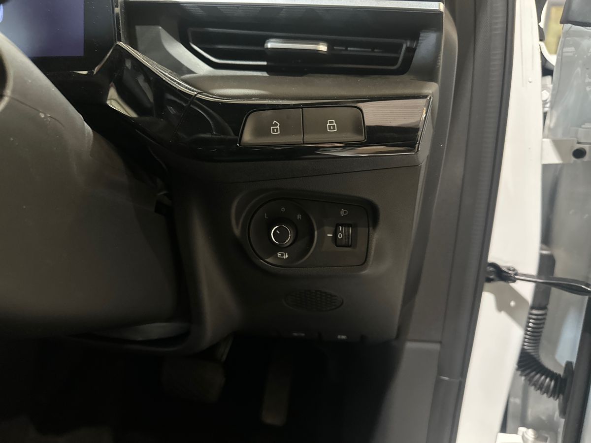 Vehicle 33