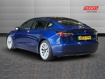 Used Tesla Model 3 2021 for sale - 75523182: Photo
