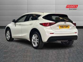 Used Infiniti Q30 2017 for sale - 74501062: Photo