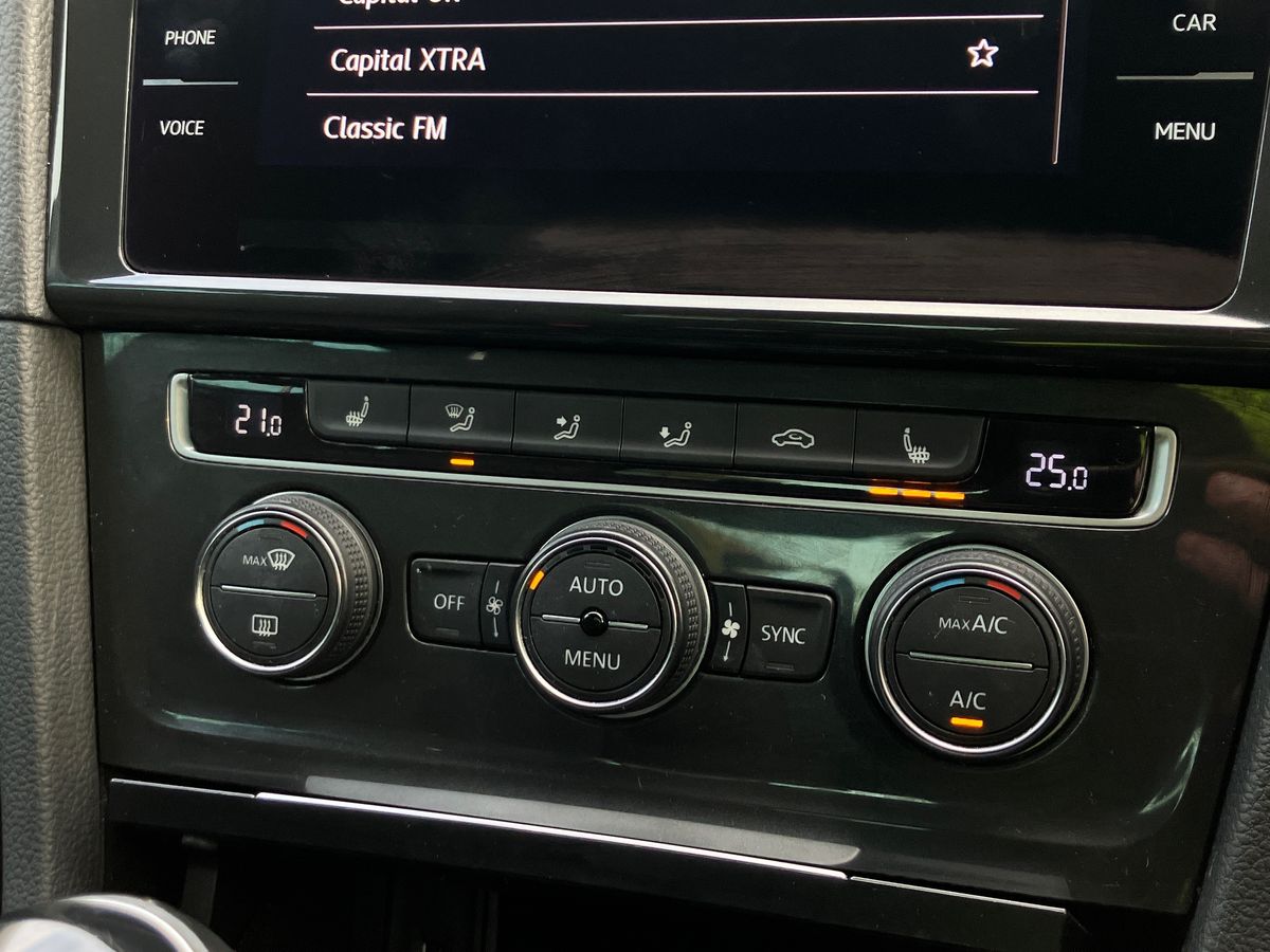 Used Volkswagen Golf 2020 for sale - 76436782: Photo 12