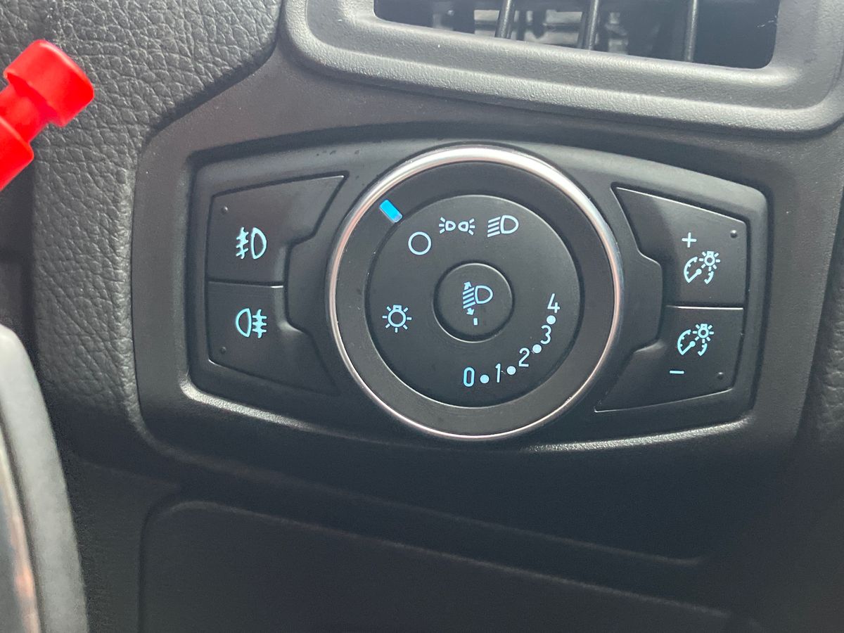 Used Ford Focus 2015 for sale - 77113742: Photo 23