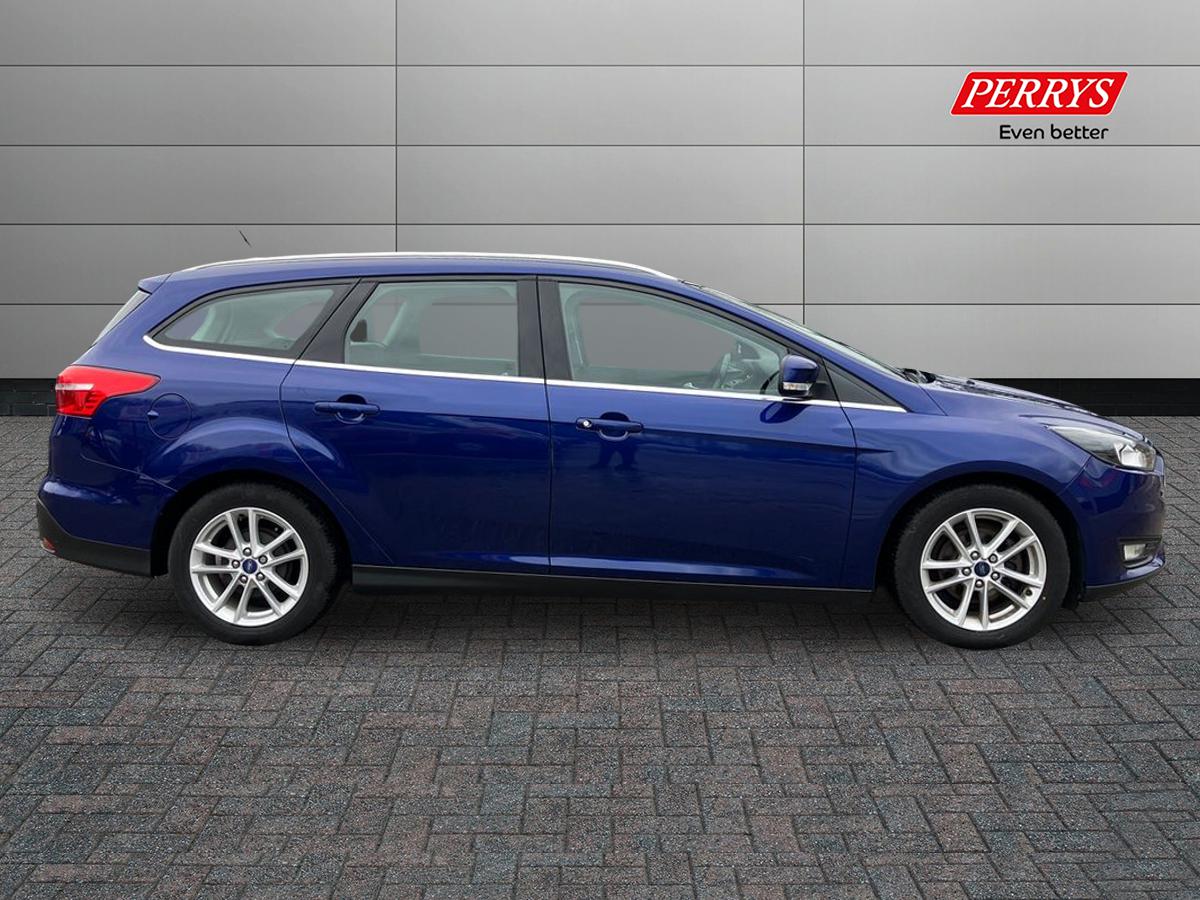 Used Ford Focus 2015 for sale - 77113742: Photo 3