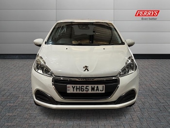 Used Peugeot 208 2015 for sale - 76243641: Photo