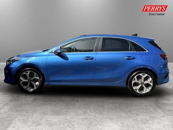 Used Kia Ceed 2018 for sale - 79716999: Photo