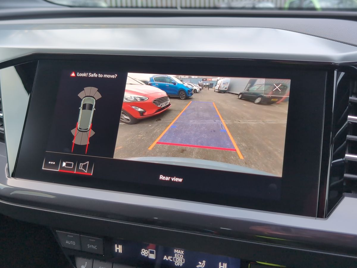 Used Audi Q4 e-tron 2021 for sale - 76969350: Photo 34