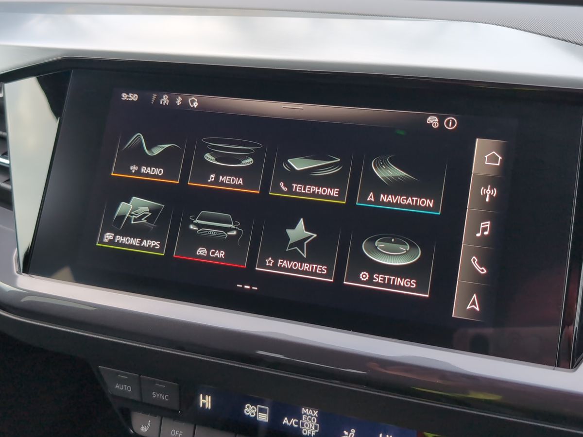 Used Audi Q4 e-tron 2021 for sale - 76969350: Photo 9