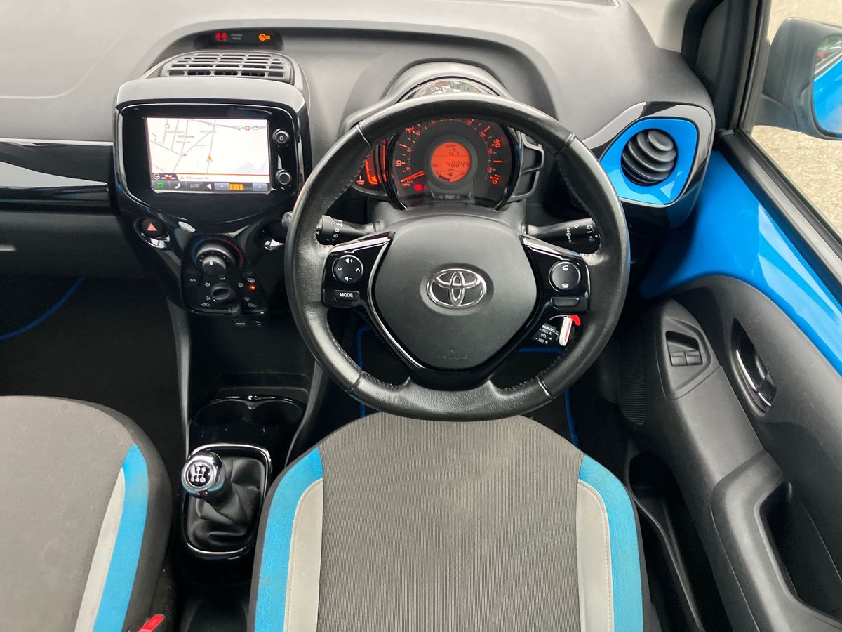 Used Toyota AYGO 2015 for sale - 76491232: Photo 15