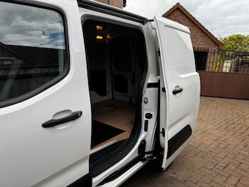 Used Citroen Berlingo 2023 for sale - 78513859: Photo