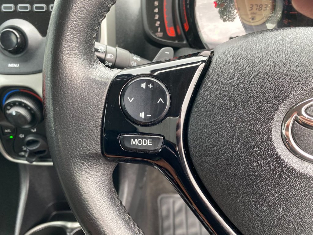 Used Toyota AYGO 2017 for sale - 76265406: Photo 18