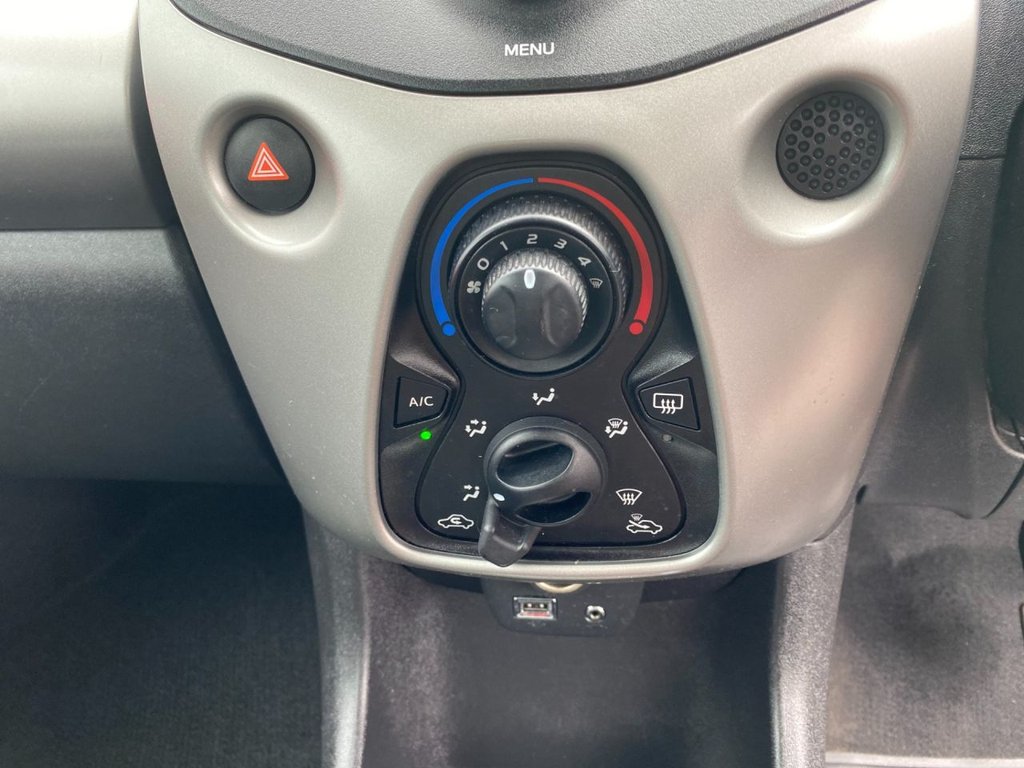 Used Toyota AYGO 2017 for sale - 76265406: Photo 22