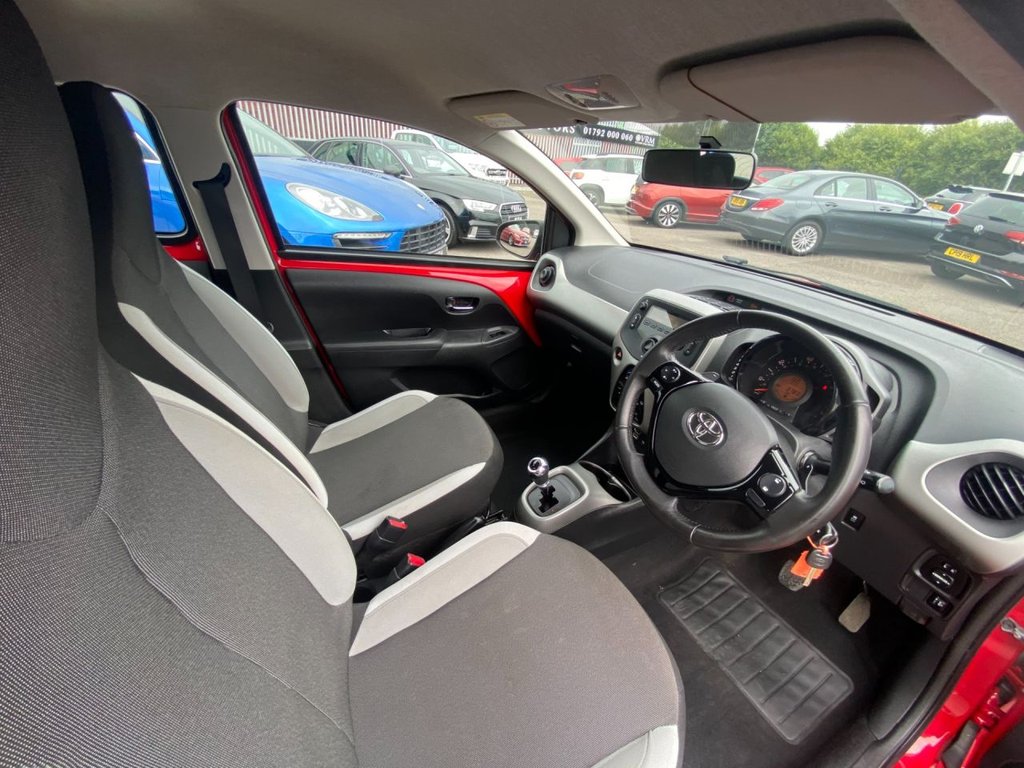 Used Toyota AYGO 2017 for sale - 76265406: Photo 8