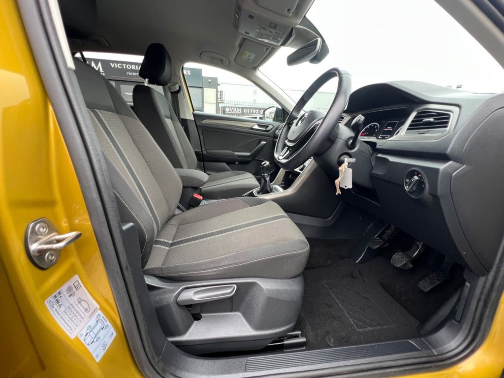 Used Volkswagen T-Roc 2020 for sale - 77692720: Photo 12