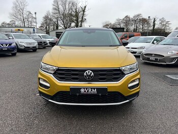 Used Volkswagen T-Roc 2020 for sale - 77692720: Photo