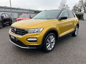 Used Volkswagen T-Roc 2020 for sale - 77692720: Photo