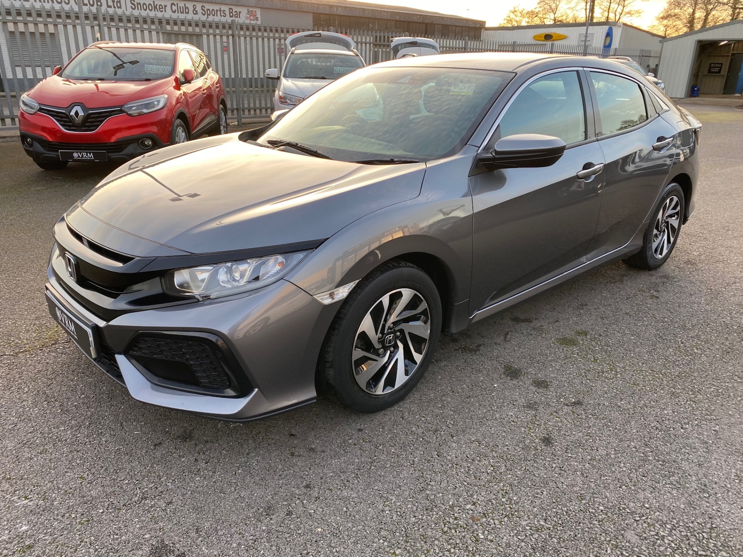 Used Honda Civic 2018 for sale - 76206126: Photo 4