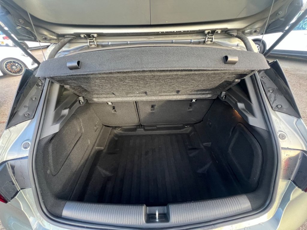 Used Vauxhall Astra 2021 for sale - 76265424: Photo 15