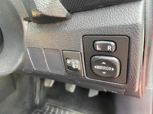 Used Toyota Auris 2013 for sale - 76046120: Photo 16
