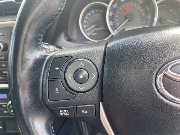 Used Toyota Auris 2013 for sale - 76046120: Photo 17