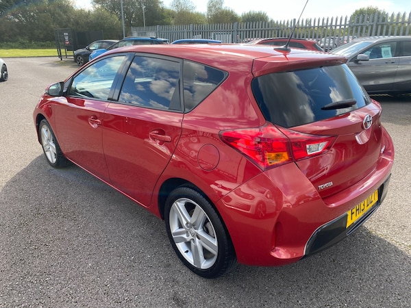 Used Toyota Auris 2013 for sale - 76046120: Photo 5