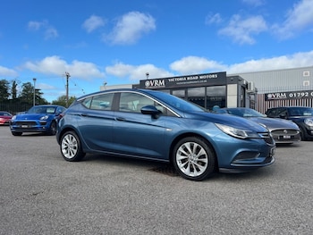 Vauxhall - Astra