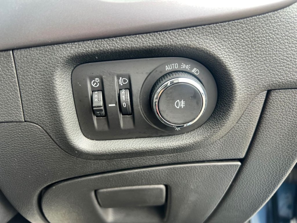 Used Vauxhall Astra 2016 for sale - 76265416: Photo 22