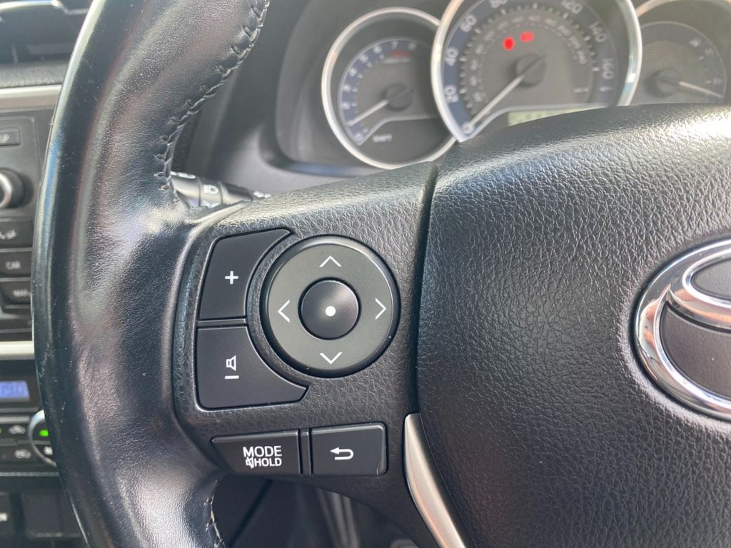 Used Toyota Auris 2013 for sale - 76265410: Photo 17