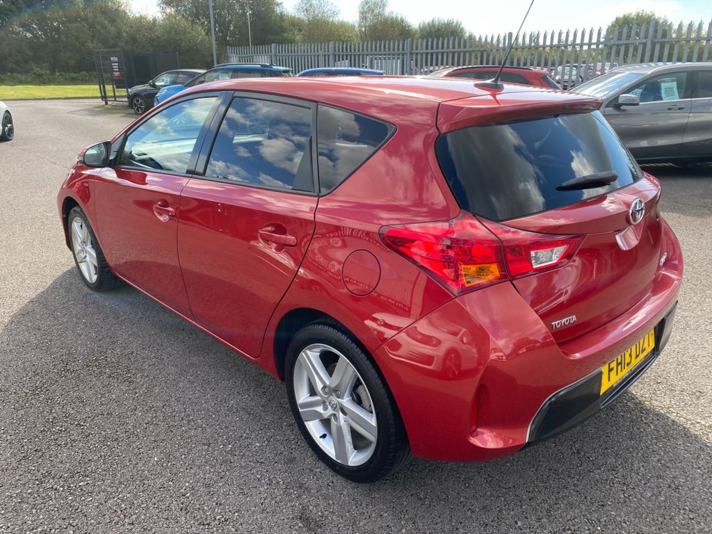 Used Toyota Auris 2013 for sale - 76265410: Photo 5