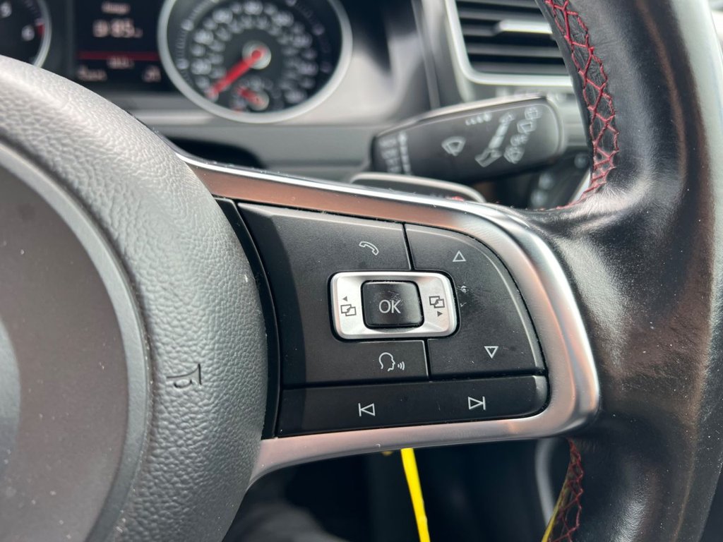 Used Volkswagen Golf 2017 for sale - 76265426: Photo 25
