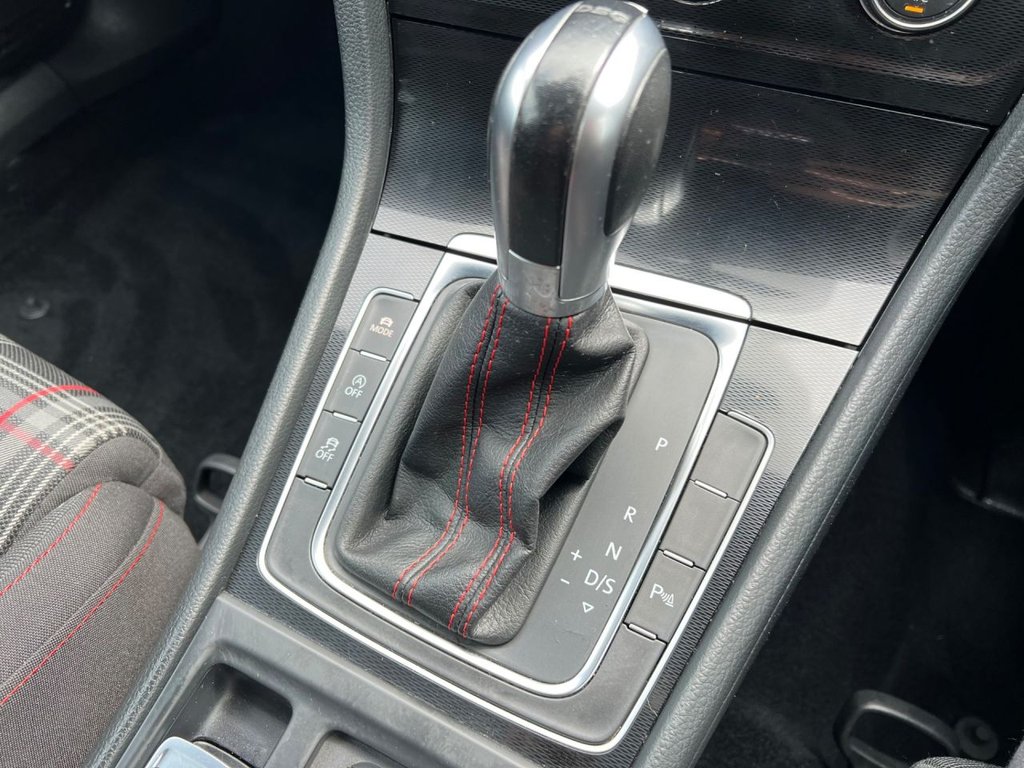 Used Volkswagen Golf 2017 for sale - 76265426: Photo 27